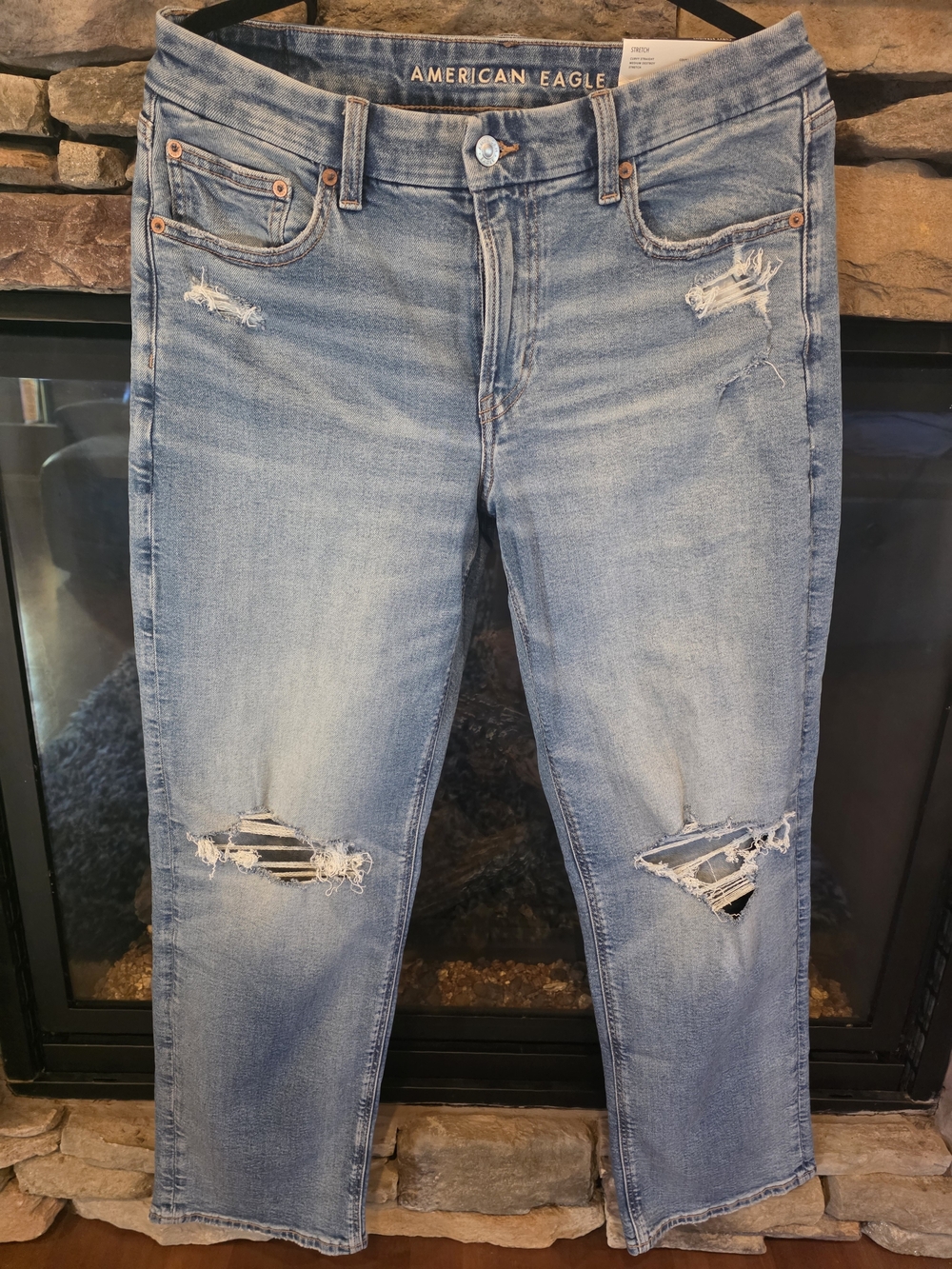 American Eagle Outfitters Light Blue Distressed Boyfriend Jeans